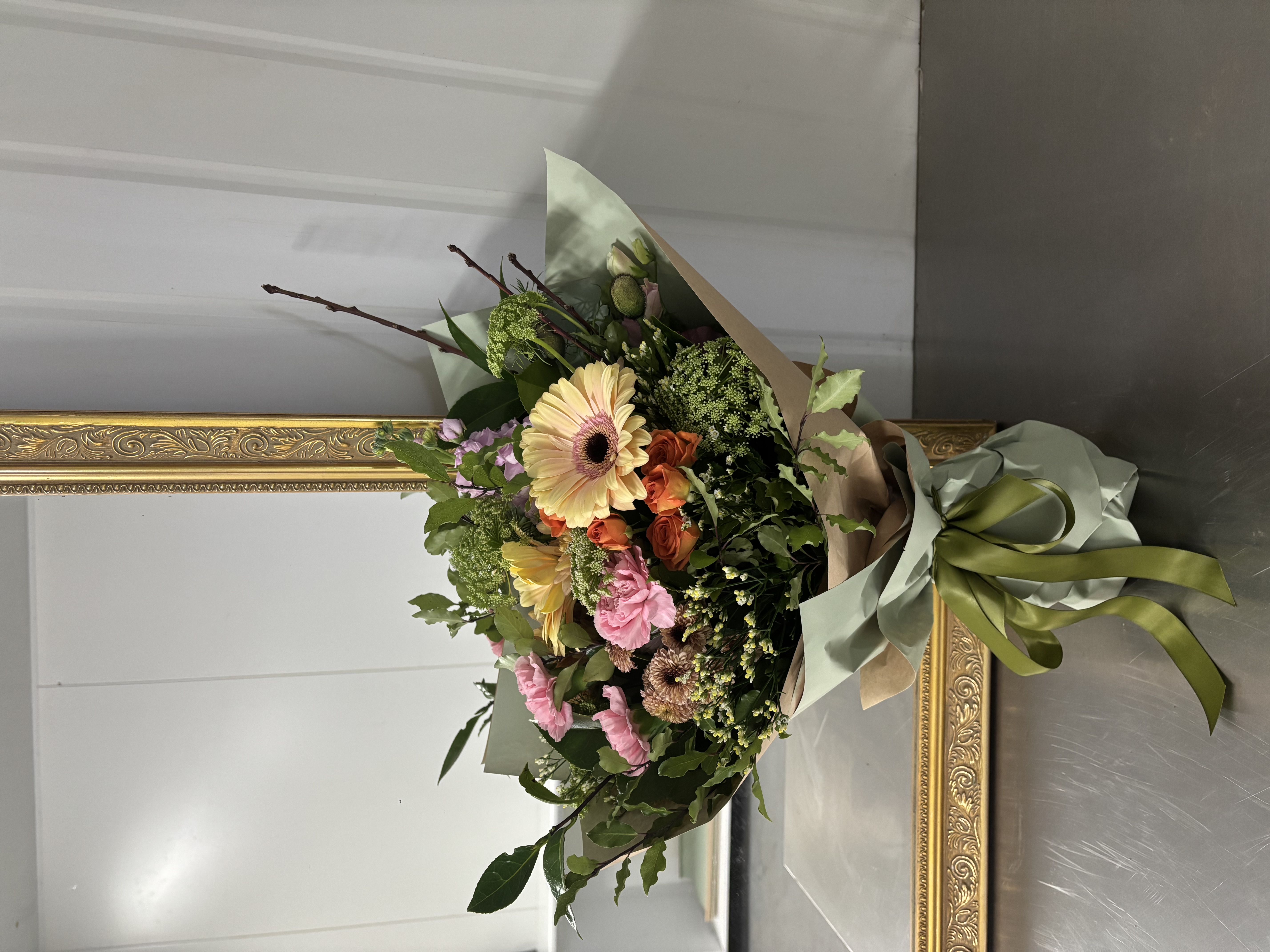 The Art of Naturalistic Floristry